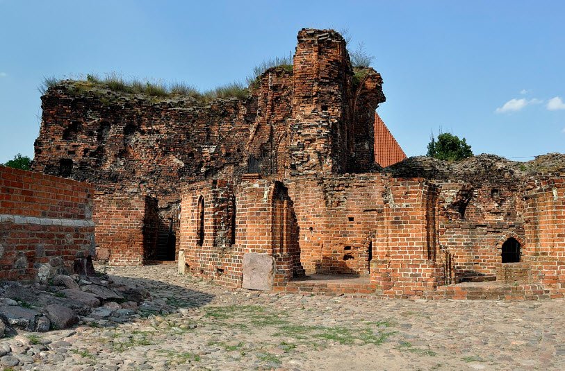 The Ruins of the Teutonic Castle, Poland
